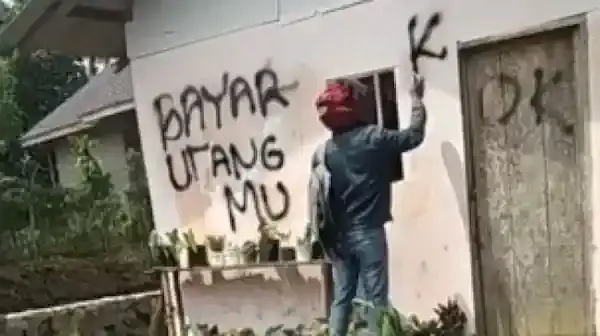 apakah uatas ada dc lapangan